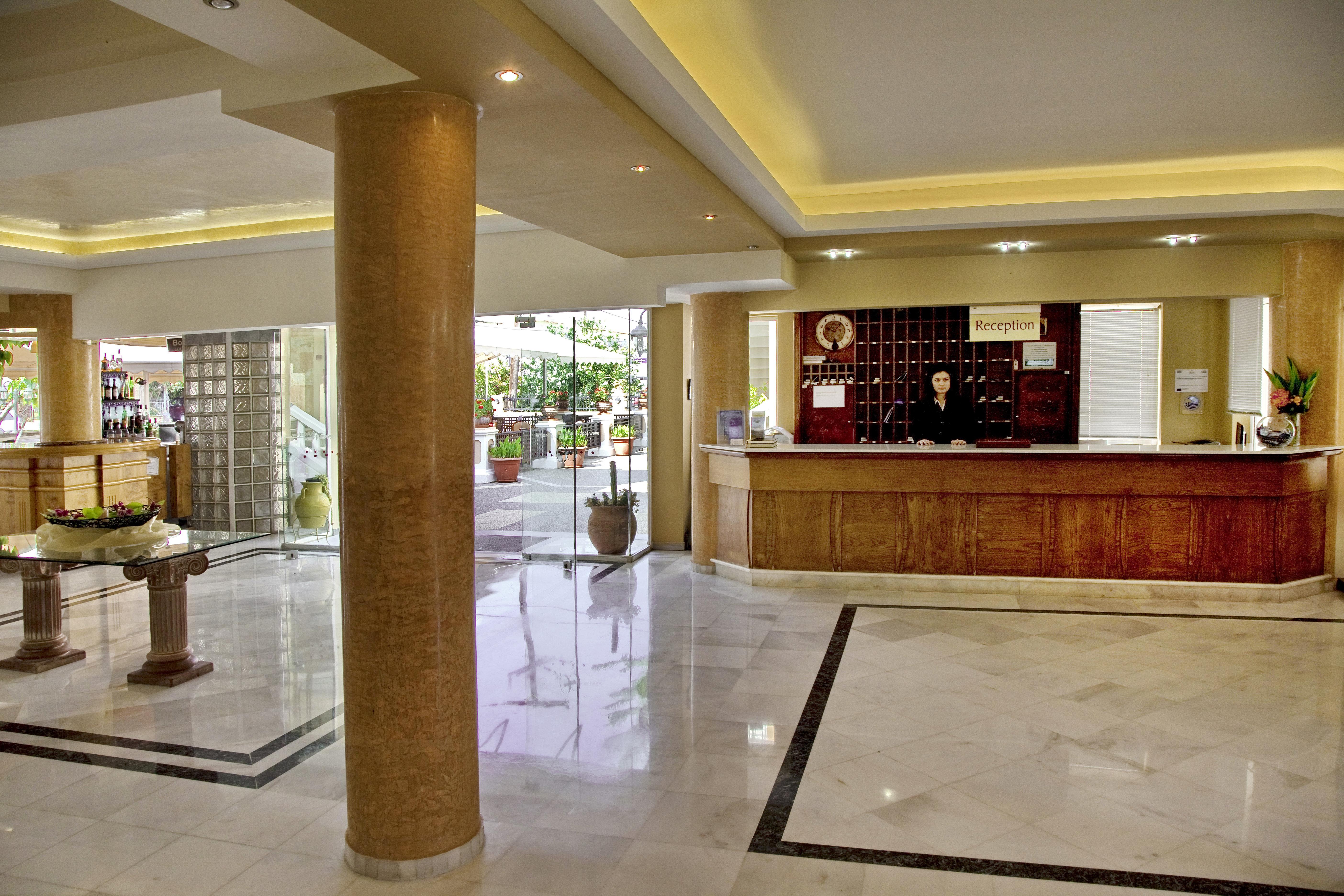 Jo An Beach Hotel Adelianos Kampos Exterior foto